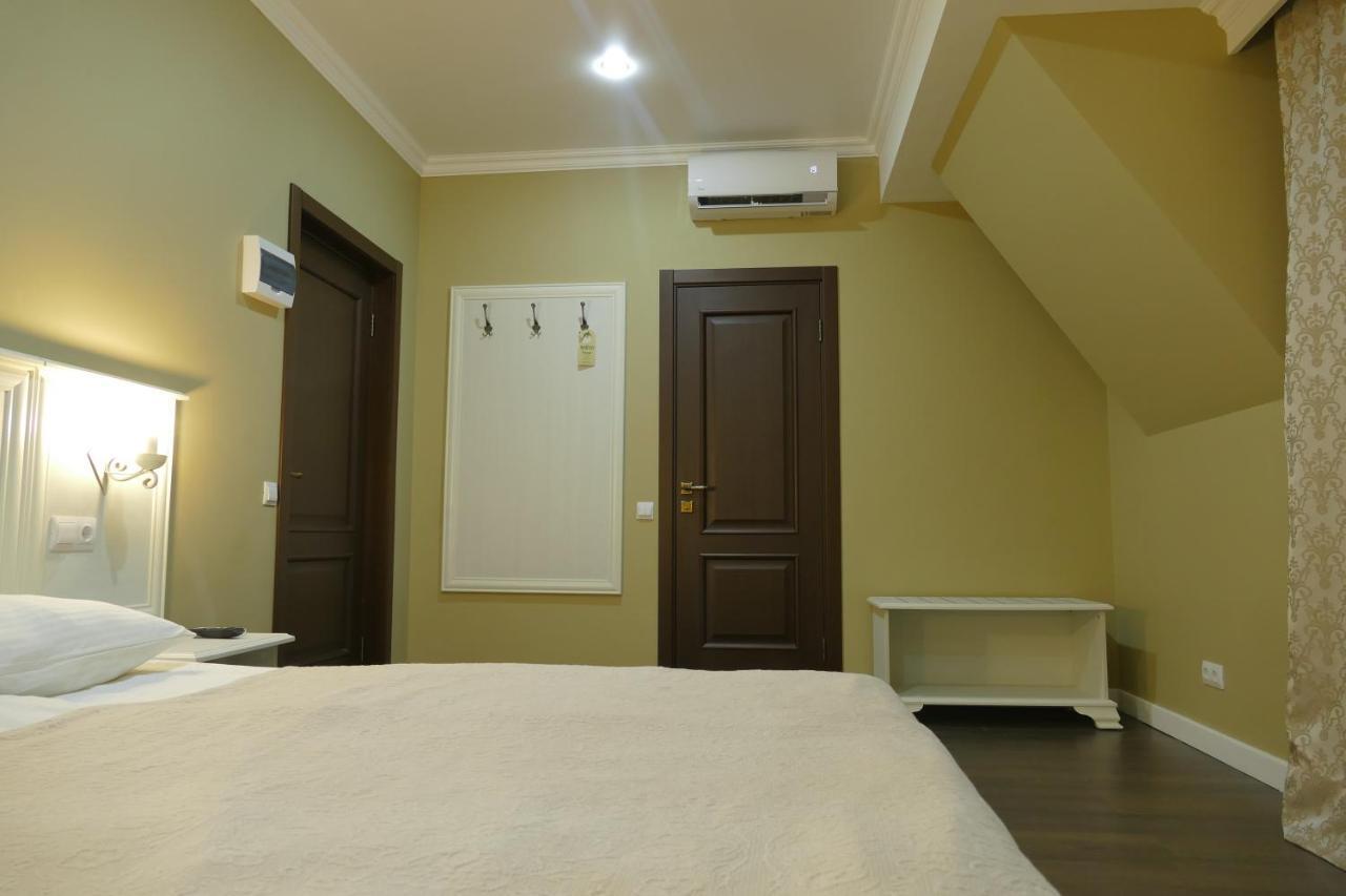 Hotel Abaata Gagra Bagian luar foto